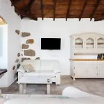 Home2book Rural House With Private Pool & Bbq