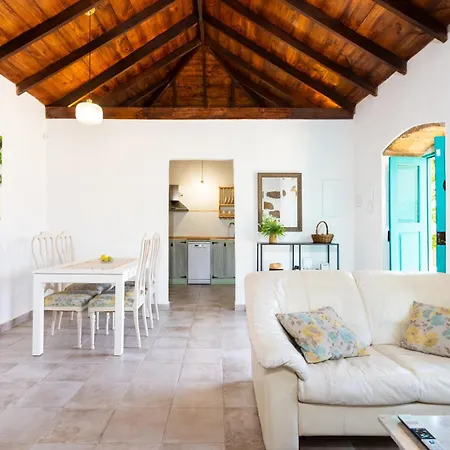 Home2book Rural House With Private Pool & Bbq Сasa de vacaciones